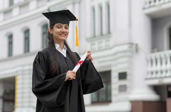 Read more about the article BBA vs B.Com: Which One Should You Pick After Class 12?